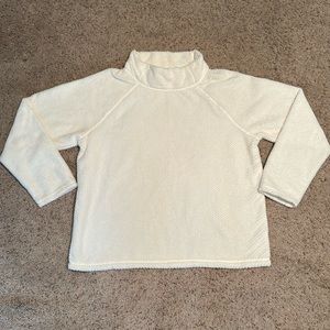 EUC Large St. John’s Bay Soft Mock Neck Cream Sweater
